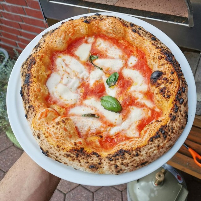Utomhus gasdriven pizzaugn mobil ArdorePizza Party