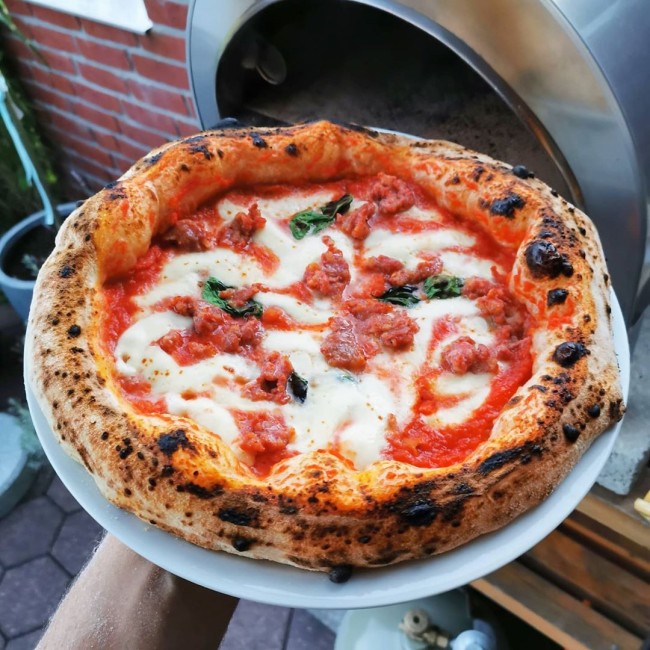 Utomhus gasdriven pizzaugn mobil ArdorePizza Party