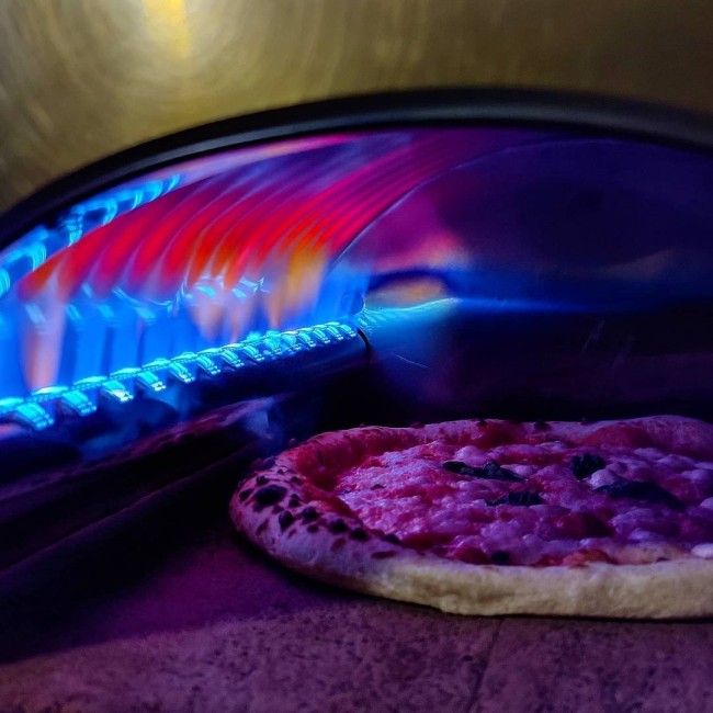 Utomhus gasdriven pizzaugn mobil ArdorePizza Party