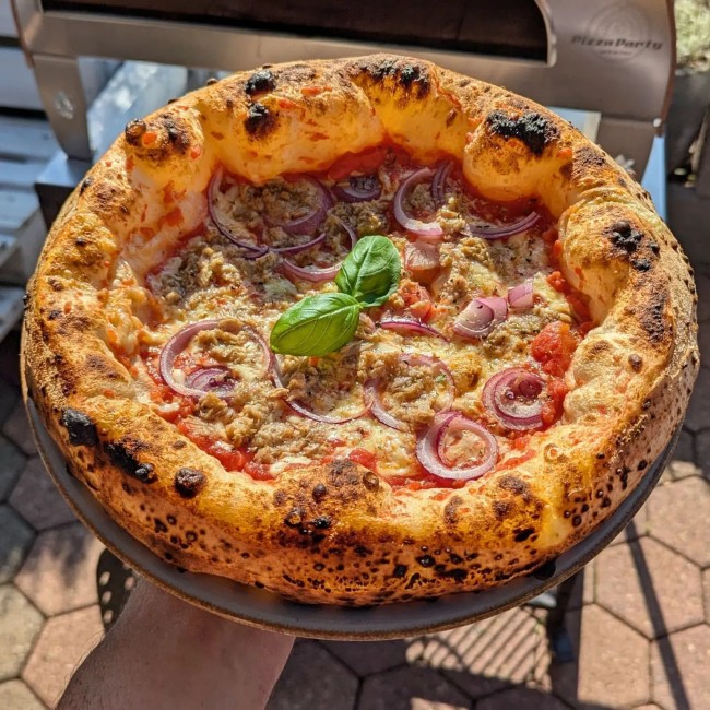 Stor utomhus gasdriven pizzaugn mobil Emozione Pizza Party 2 pizza