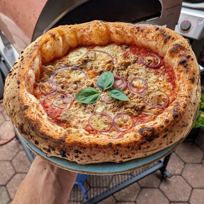 Stor utomhus gasdriven pizzaugn mobil Emozione Pizza Party 2 pizza