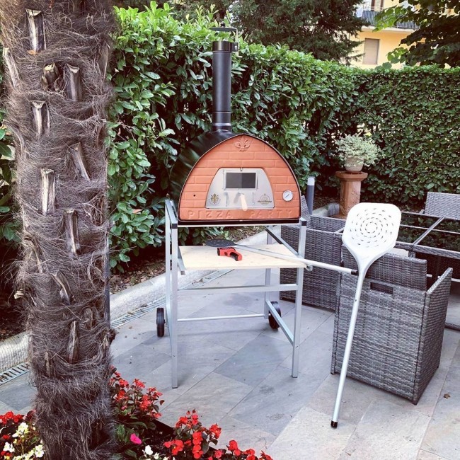 Großer mobiler Holzofen für Pizza, Pizzone Vier a Bois Holzbackofen